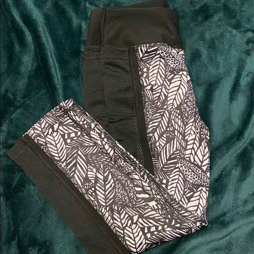 Workout pants